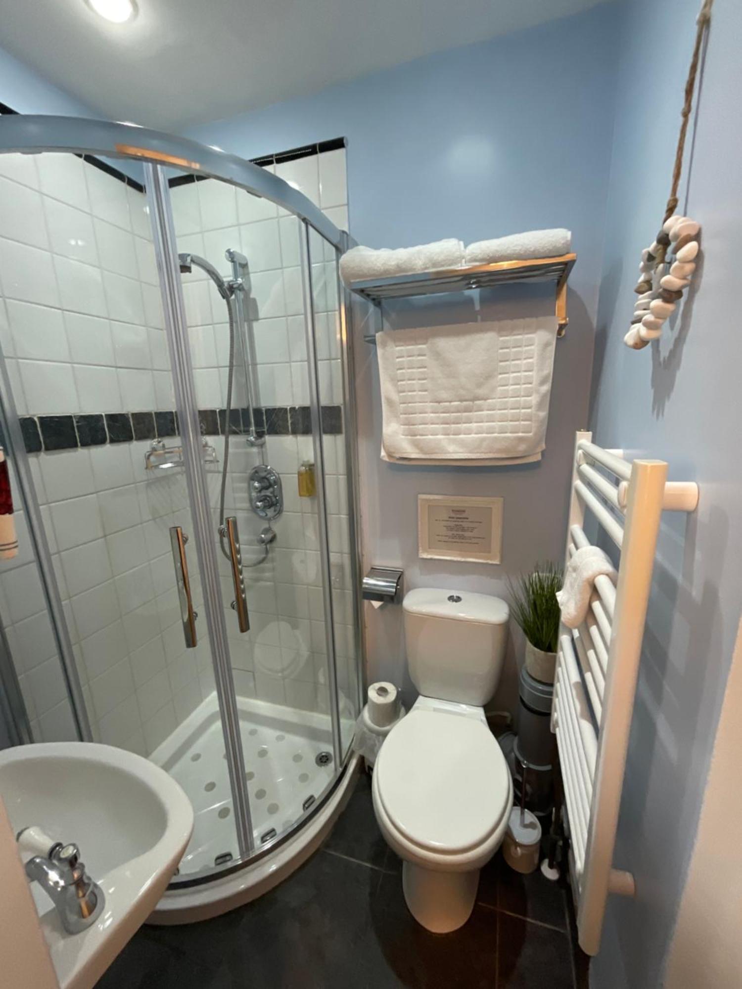 The Great Grubb Bed & Breakfast Totnes Bagian luar foto